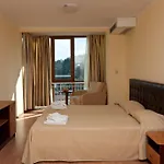 Хотел Perla Sun 4*