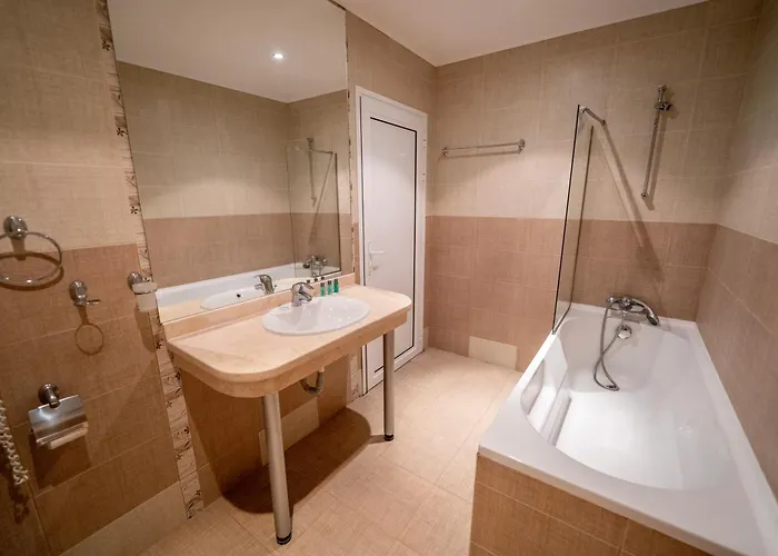 Perla Sun プリモルスコ